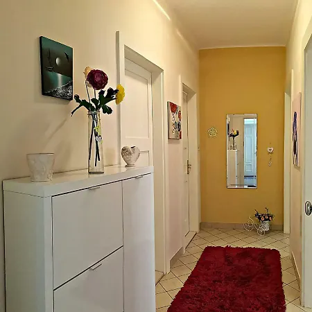 Apartman Eden *